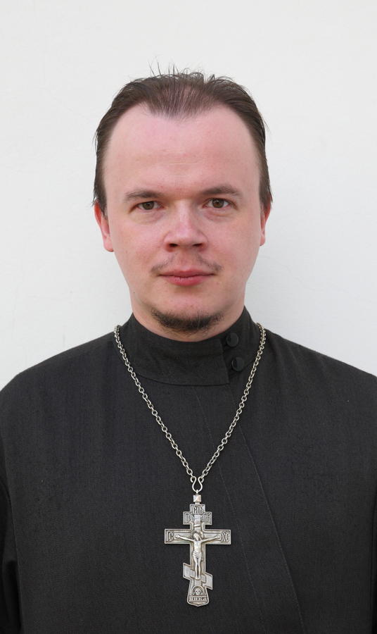 Священник Вячеслав Михайловский