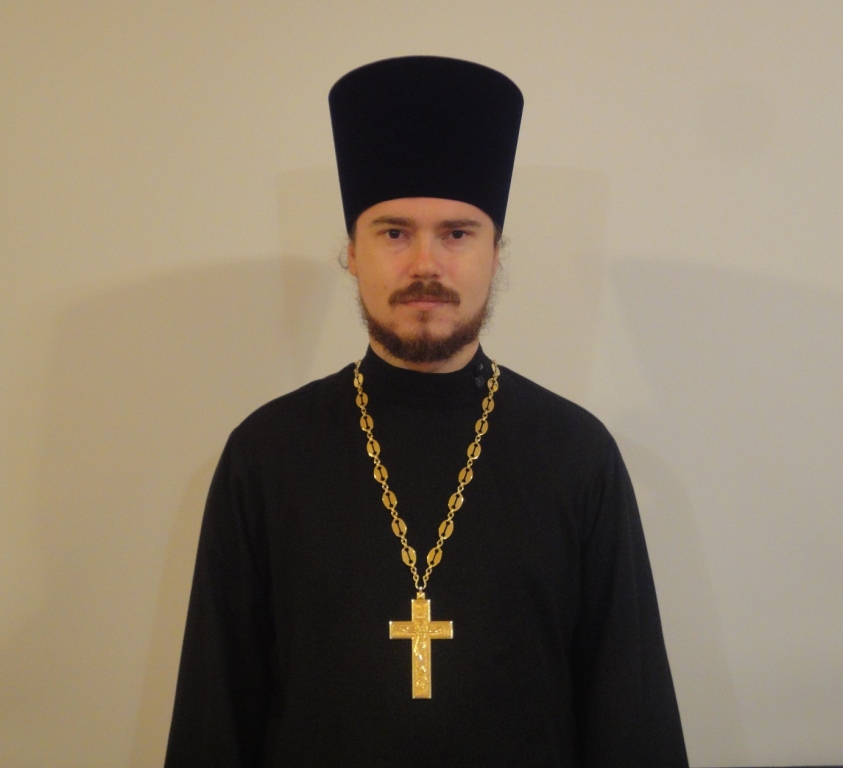 Священник Петр Панов 